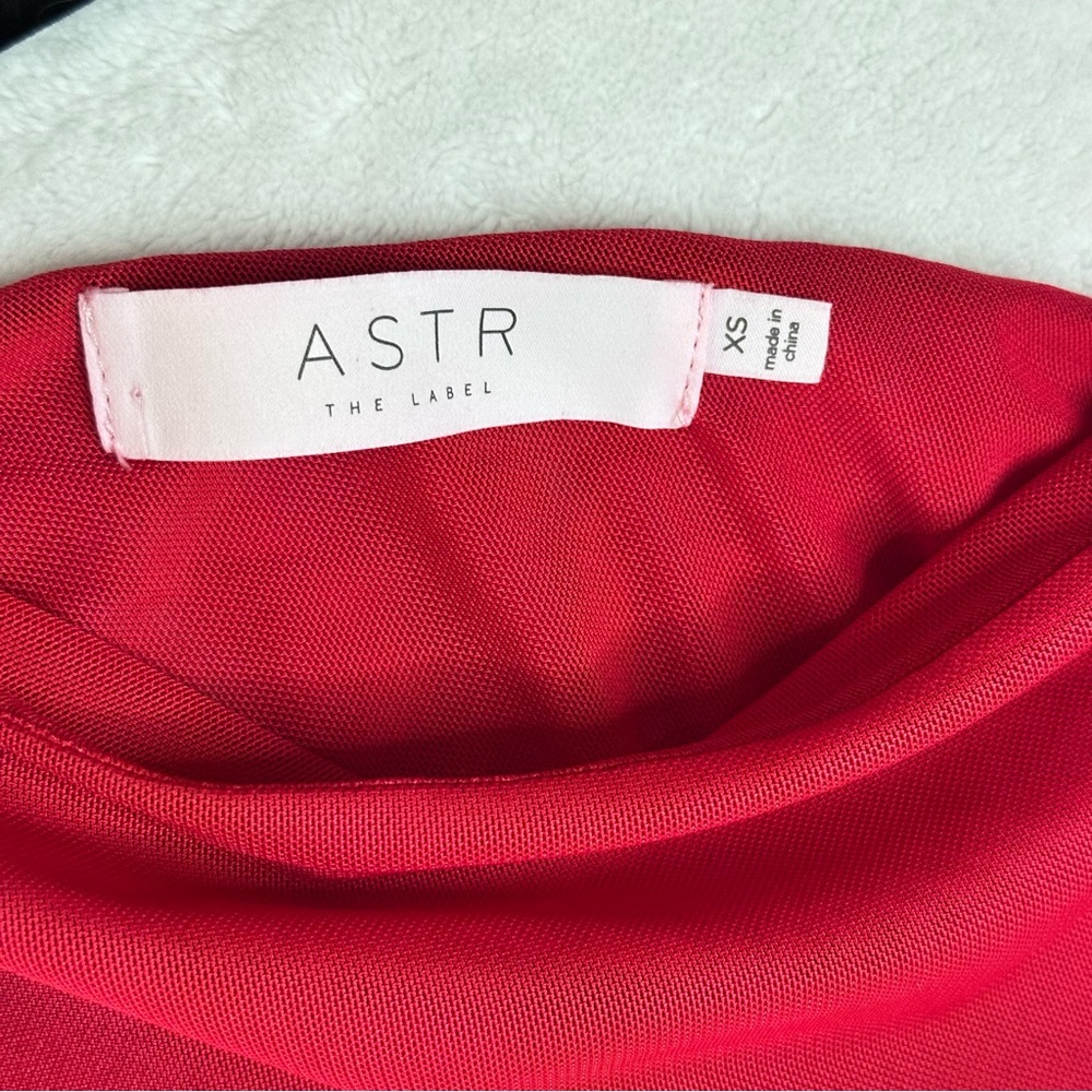ASTR The Label Ruffle One-shoulder Mesh Top In Red - Size XS - Picture 4 of 6